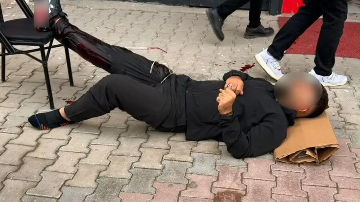Adıyaman'da yürüyen kişiye araçtan silahlı saldırı
