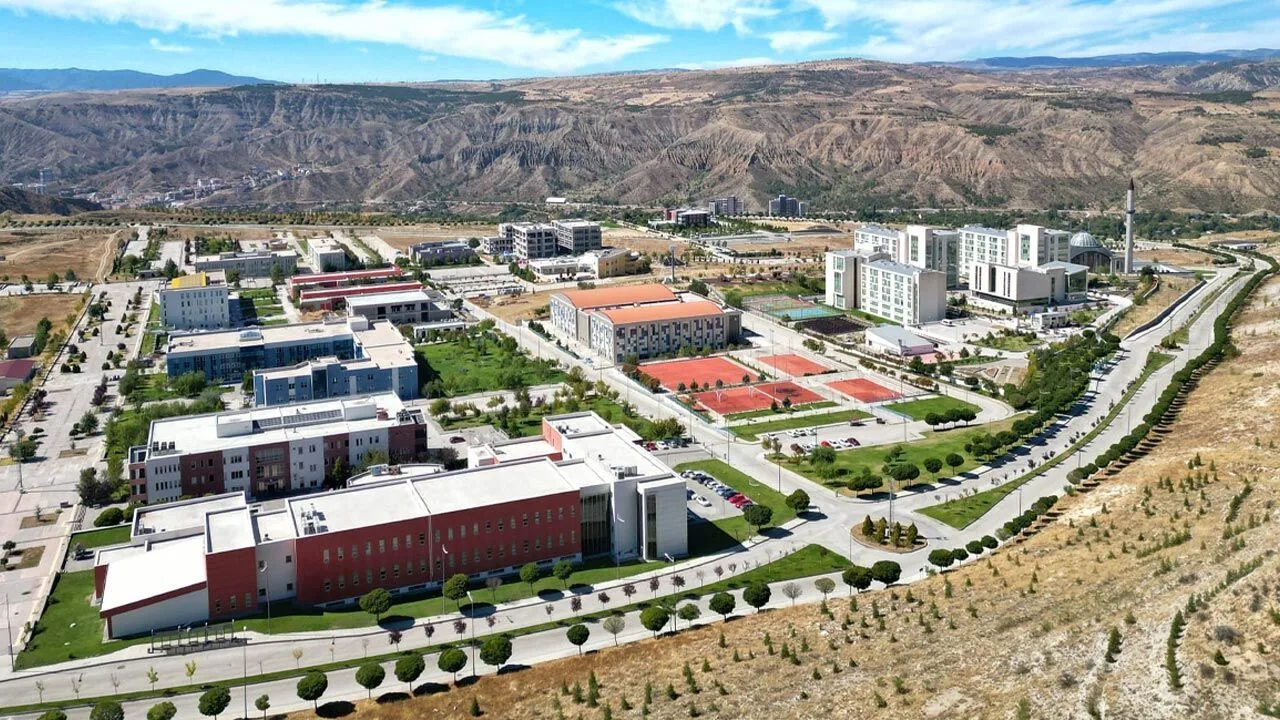 Çankırı Karatekin Üniversitesi yerleşkesinin genel görünümü