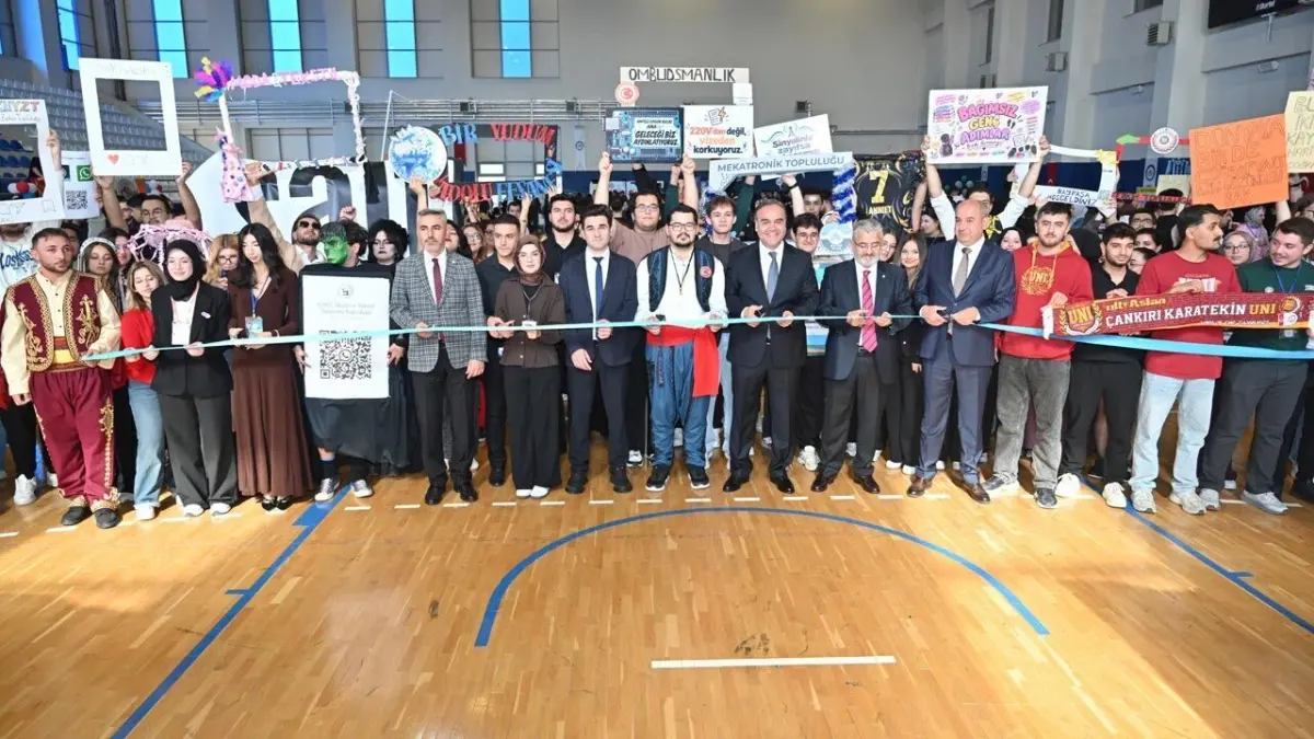 ÇAKÜ'de öğrenci topluluklarının sayısı 33'ten 134'e yükseldi
