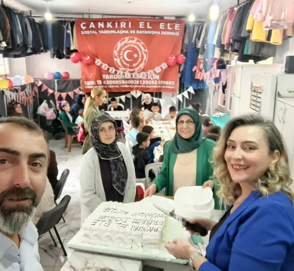 Çankırı El Ele Derneği 55 çocuğun doğum gününü kutladı