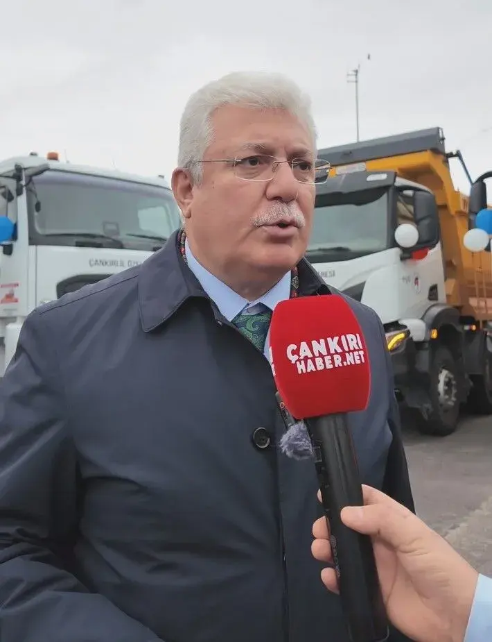 Çankırı köy yollarında asfalt mesaisi hız kesmiyor