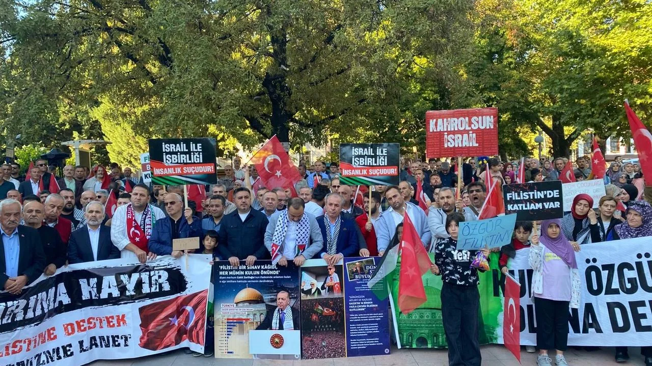 Çankırı'da Filistin için kitlesel basın açıklaması yapıldı