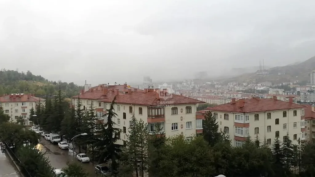 Çankırı'da yağışlı günler başladı, sıcaklıklar düşüyor