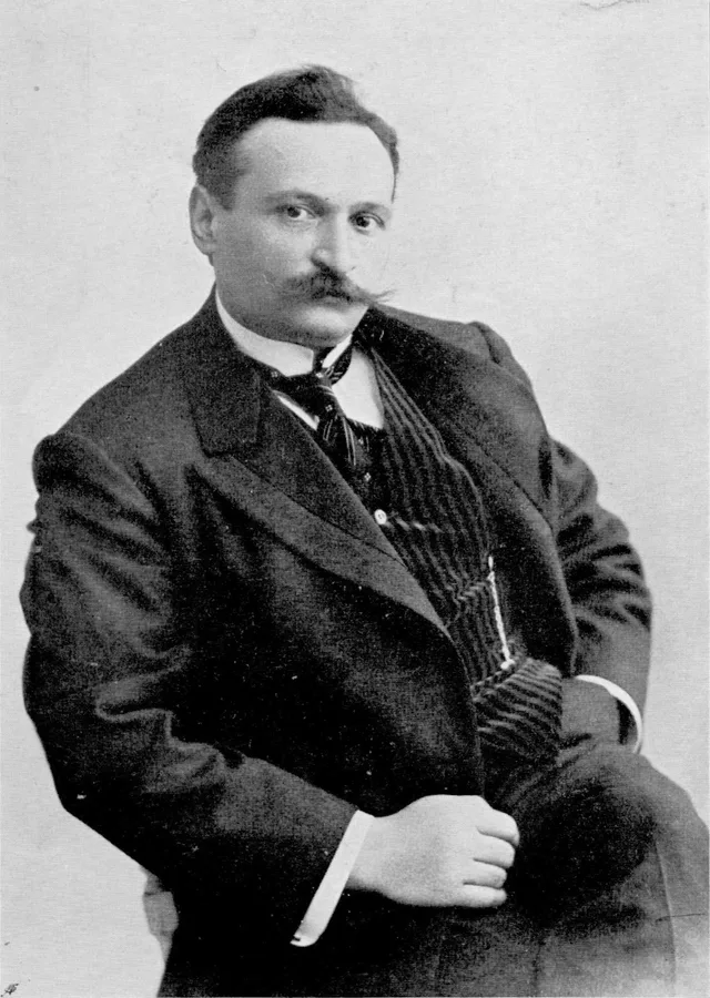 Baba tarafı Çankırı Çerkeşli olan şair Tevfik Fikret