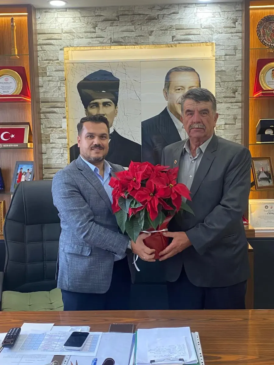 Eldivan Belediye Başkanı Mustafa Lafcı muhtarlarla buluşup köy ve mahalle ihtiyaçlarını dinledi