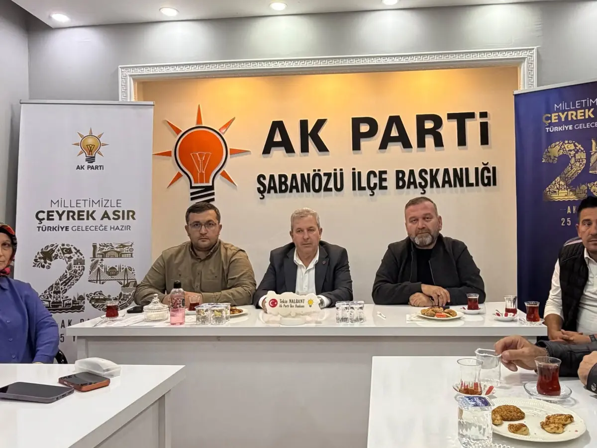 Faik Özcan Şabanözü için yeni dönem projelerini teşkilatla paylaştı