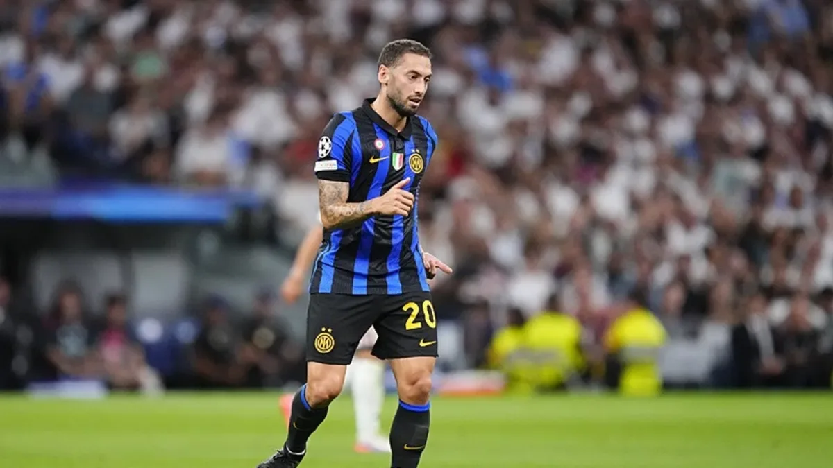Fenerbahçe ara transferde Hakan Çalhanoğlu bombasını patlatmaya hazırlanıyor