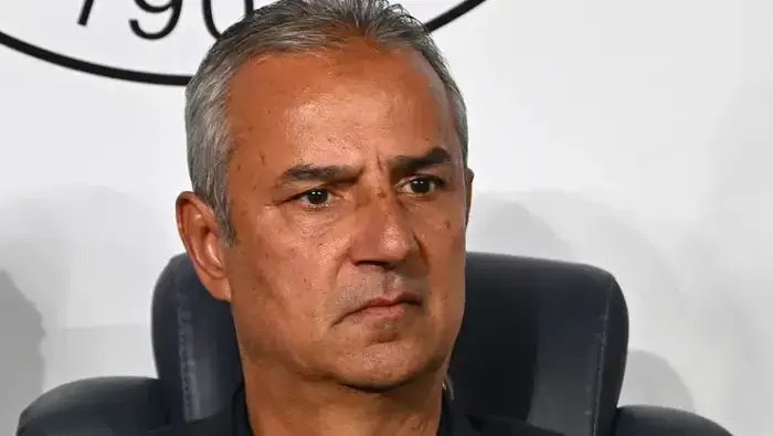 Fenerbahçe, Lorient'in 21 yaşındaki orta sahası Arthur Avom için ilk teması kurdu