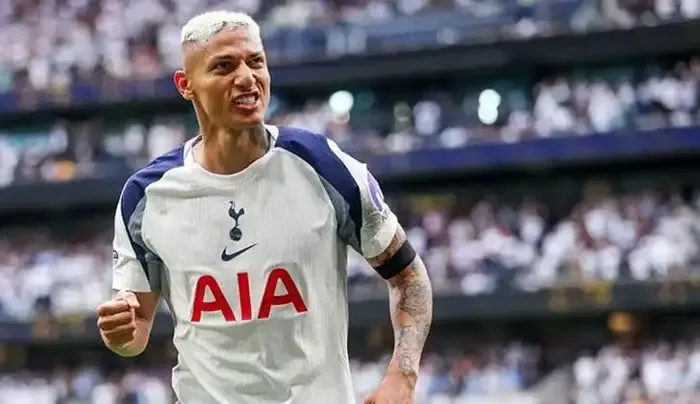 Fenerbahçe Richarlison için Tottenham'ın kapısını çalıyor