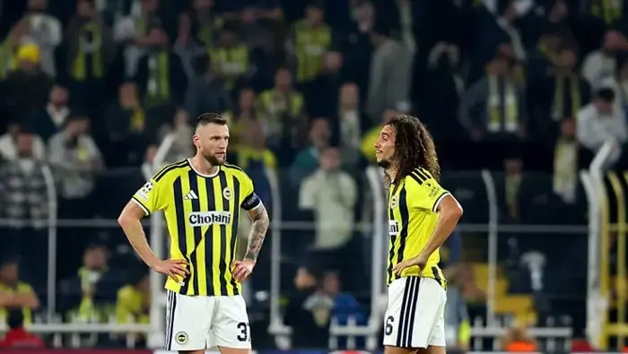 Fenerbahçe Slavia Prag maçında Deniz Çoban'dan 19. dakika çıkışı