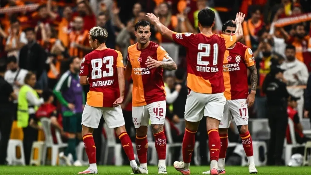 Galatasaray'ın ekim ayı fikstürü zorlu, istatistikler güven veriyor