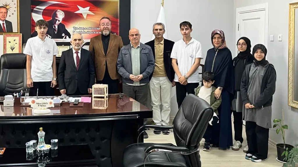 İmam Hatip Lisesi yöneticileri İl Müftüsü Şahin'i ziyaret etti