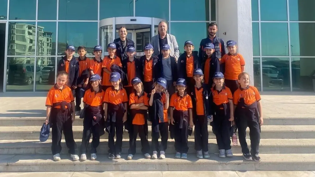 Karatekin İlkokulu öğrencileri Çankırı AFAD ve 112'yi gezdi