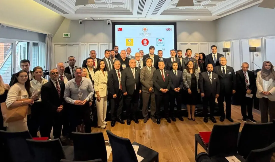 KGK Londra'da medya ve dostluk ödüllerini dağıttı