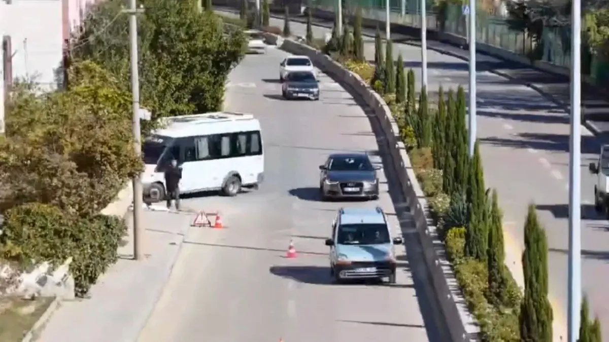 Kırıkkale'de denetimden kaçan minibüs sürücüsü dronla yakalandı