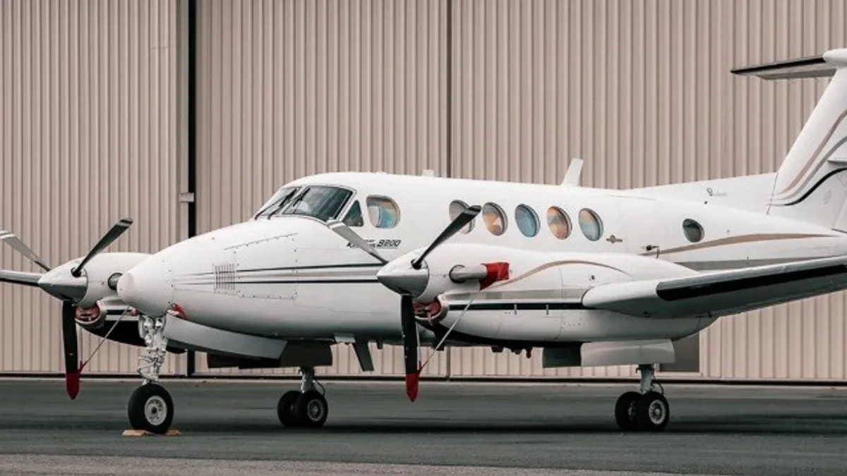 Teksas tarım arazileri üzerinde emisyon ölçümü yapacak olan NASA Dynamic Aviation A200 araştırma uçağı