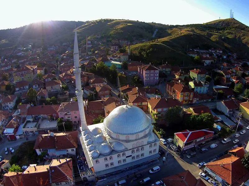 Şabanözü ilçe merkezi ve Ankara ulaşım güzergahı