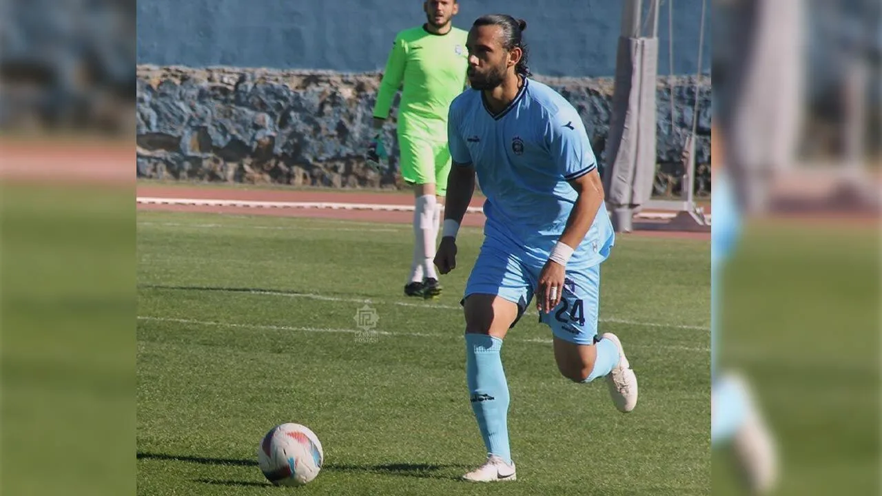 Şabanözülü tecrübeli stoper Rıfat Merzifonluoğlu futbol kariyerini noktaladı