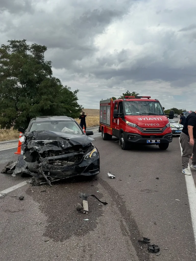 Sülüklü yol ayrımında meydana gelen trafik kazasında İsmail Çiftçi hayatını kaybetti