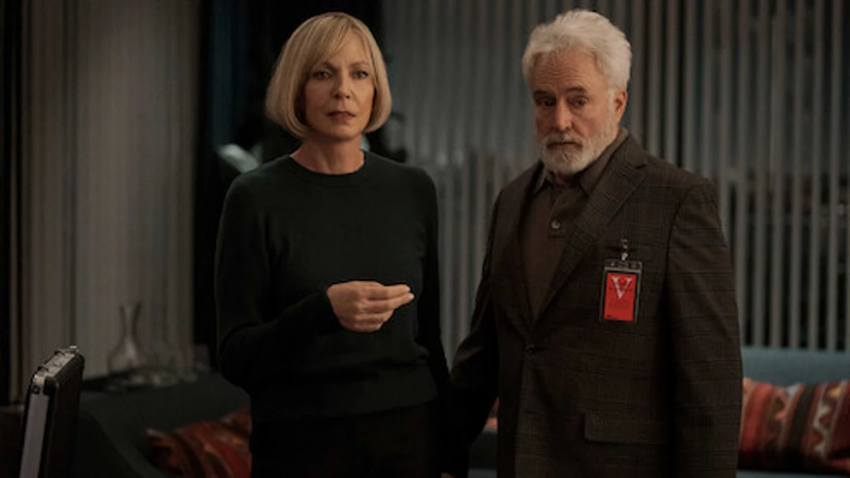The Diplomat 4. sezonda ABD Başkanı Grace Penn (Allison Janney) ve eşi Todd Penn (Bradley Whitford)
