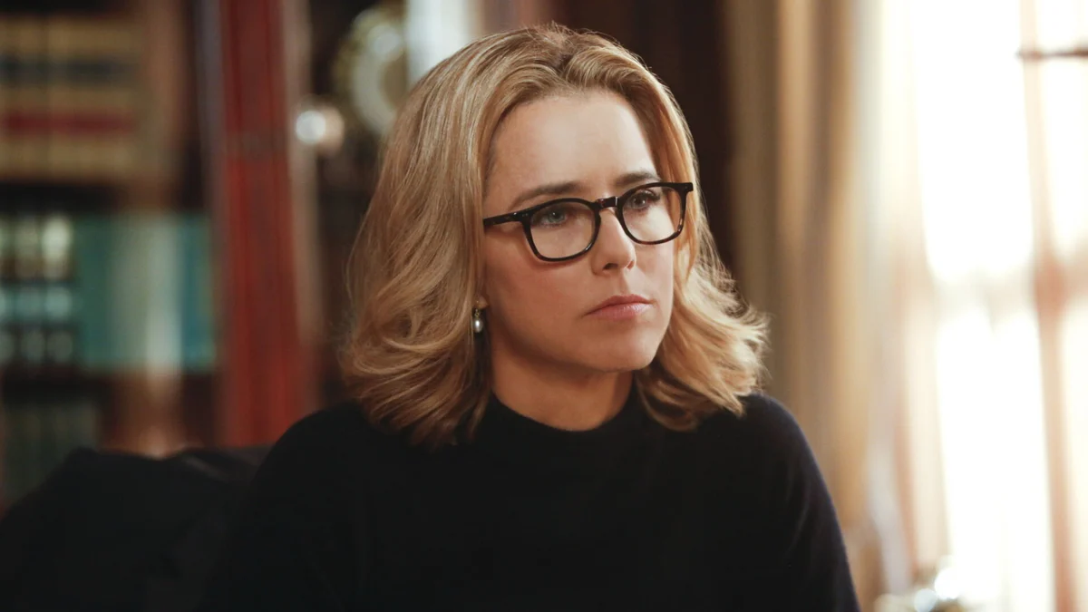 Madam Secretary dizisinde ABD Dışişleri Bakanı Elizabeth McCord rolündeki Téa Leoni
