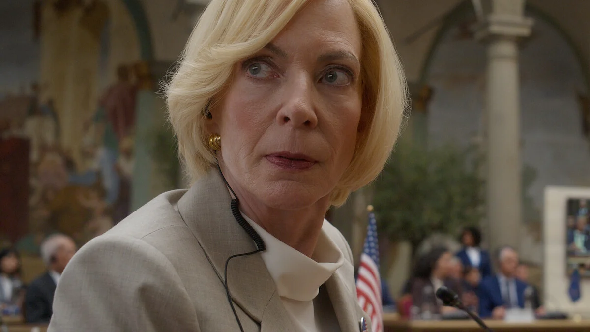 The Diplomat 4. sezonda ABD Başkanı Grace Penn rolündeki Allison Janney