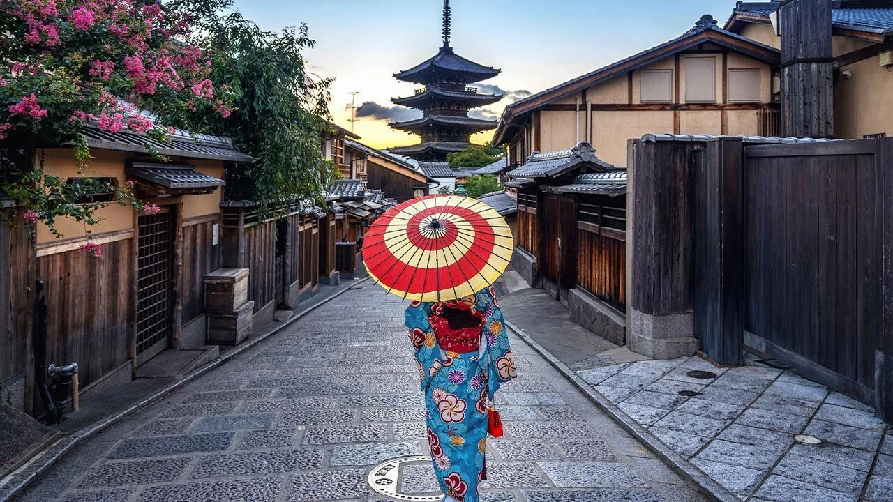 Uzak Doğu hayali kuran seyahatseverler için Japonya gezileri başladı