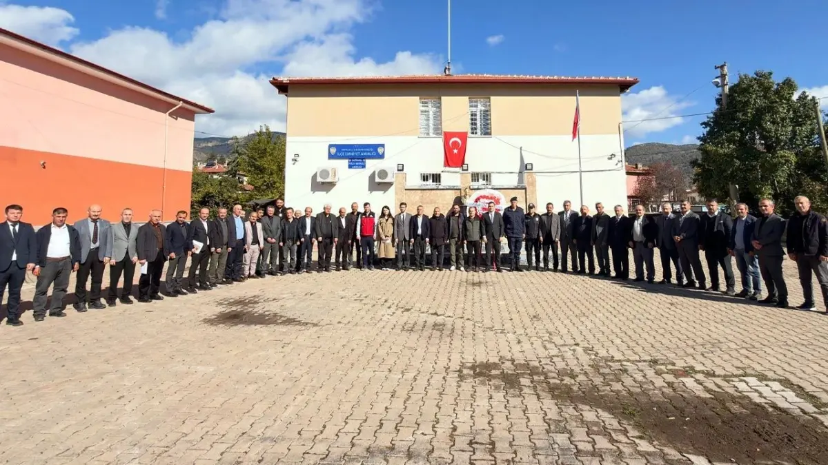 Yapraklı'da 19 Ekim Muhtarlar Günü törenle kutlandı